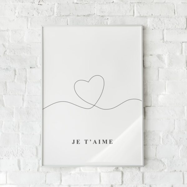 Minimalistisk plakat med et enkelt hjerte og teksten "Je t'aime".