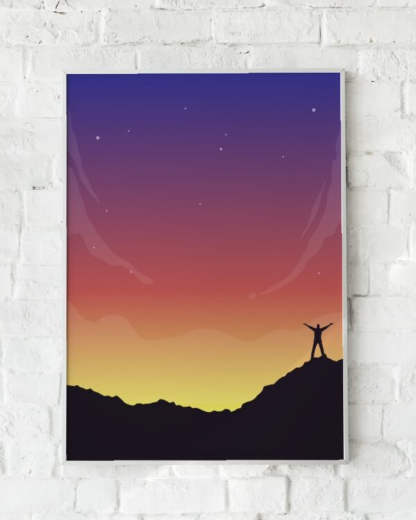 Plakat med farverige nordlys og en silhouet på bjergtop – "Aurora". En inspirerende vægdekoration.