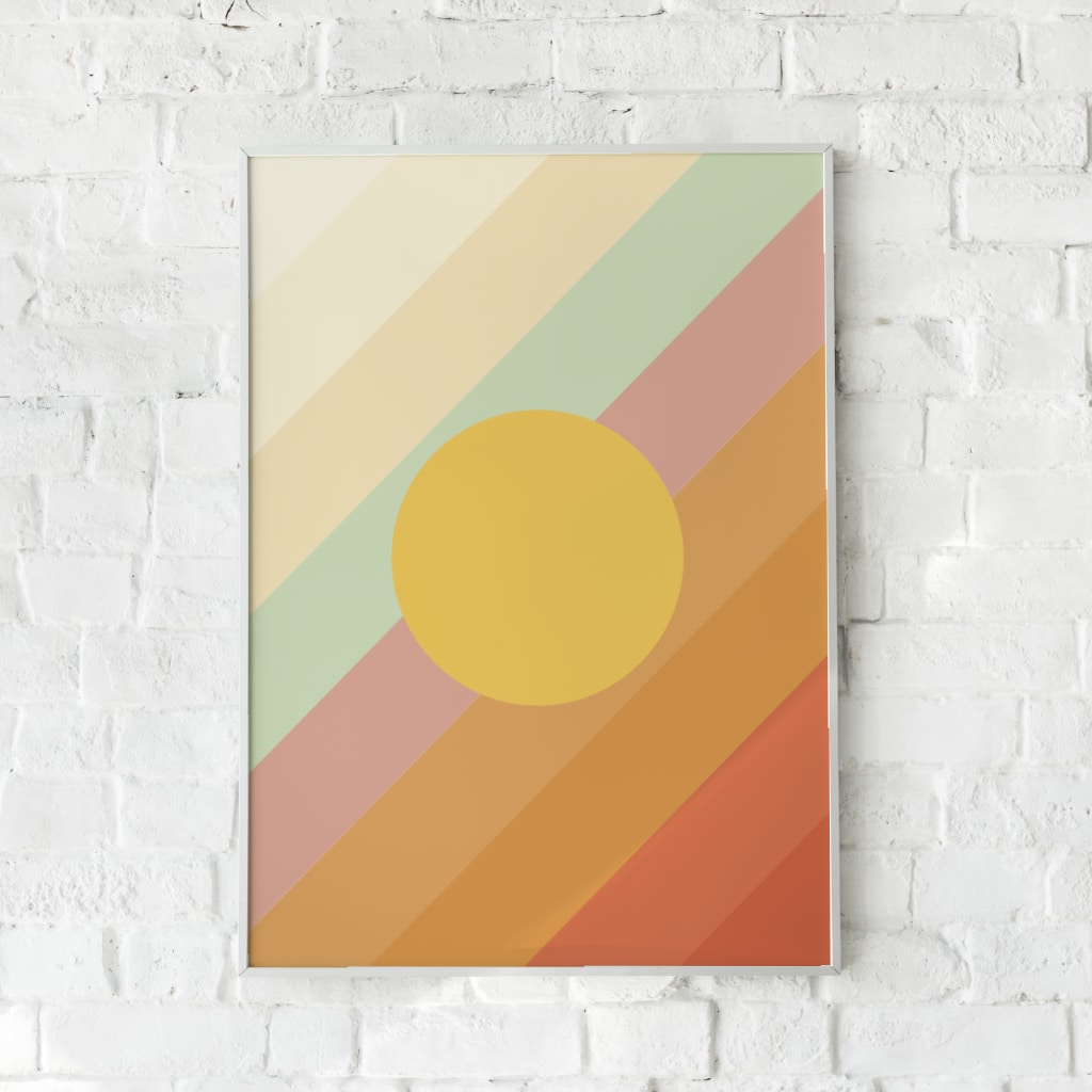 Pastelfarvet plakat med diagonale striber og en central gul cirkel.