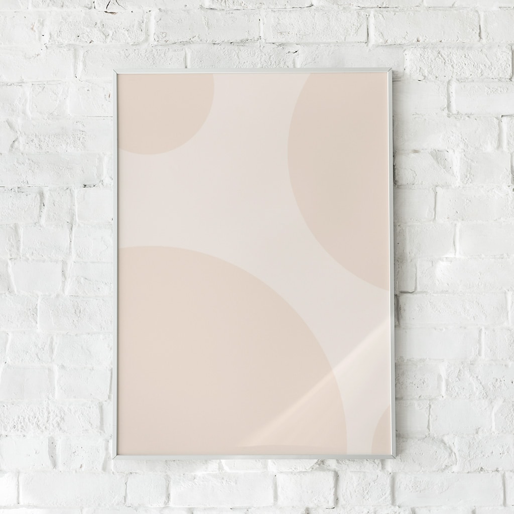 Minimalistisk plakat med beige og brune cirkler – "Brown Spots".