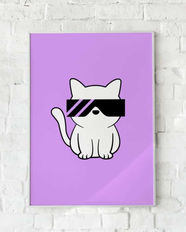 Sjov plakat med hvid kat i solbriller på lilla baggrund – "Cool Cat".