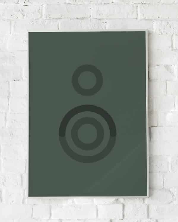 Minimalistisk plakat med to koncentriske cirkler på en dybgrøn baggrund. Skaber balance og harmoni.