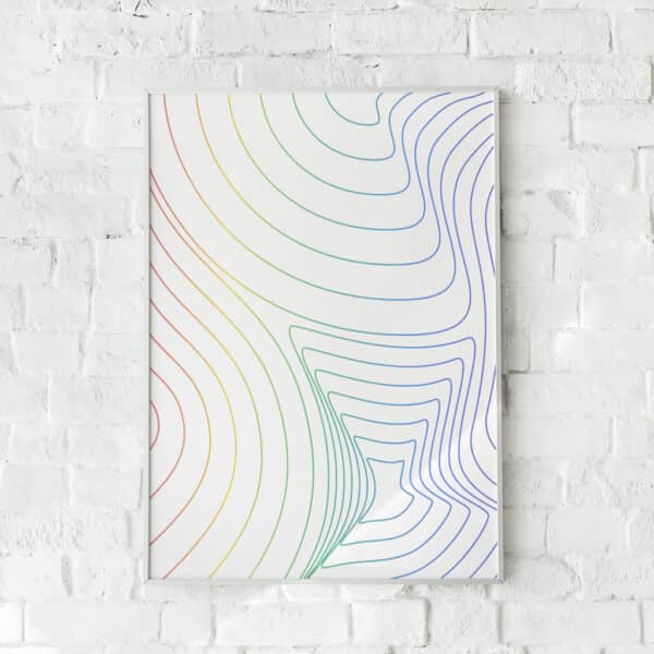 Minimalistisk plakat med bølgende linjer i regnbuefarver.