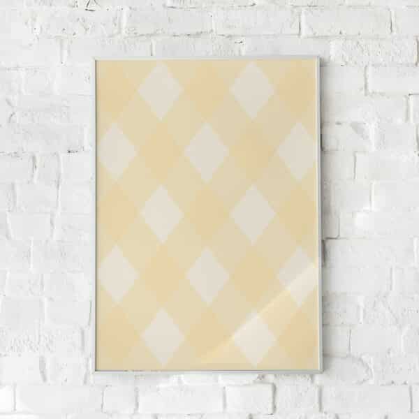 Plakat med geometrisk mønster i gule og beige nuancer.
